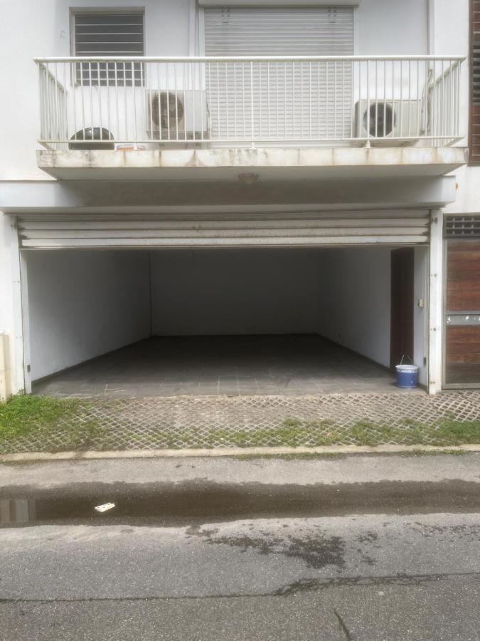 Nana - A 44 - Vue Panoramique-Appartement Cosy Et Lumineux- Cuisine Equipee- - Centre Ville-Wifi-Clim- Netflix - Parking Public Gratuit-Garage Prive Payant كايان المظهر الخارجي الصورة